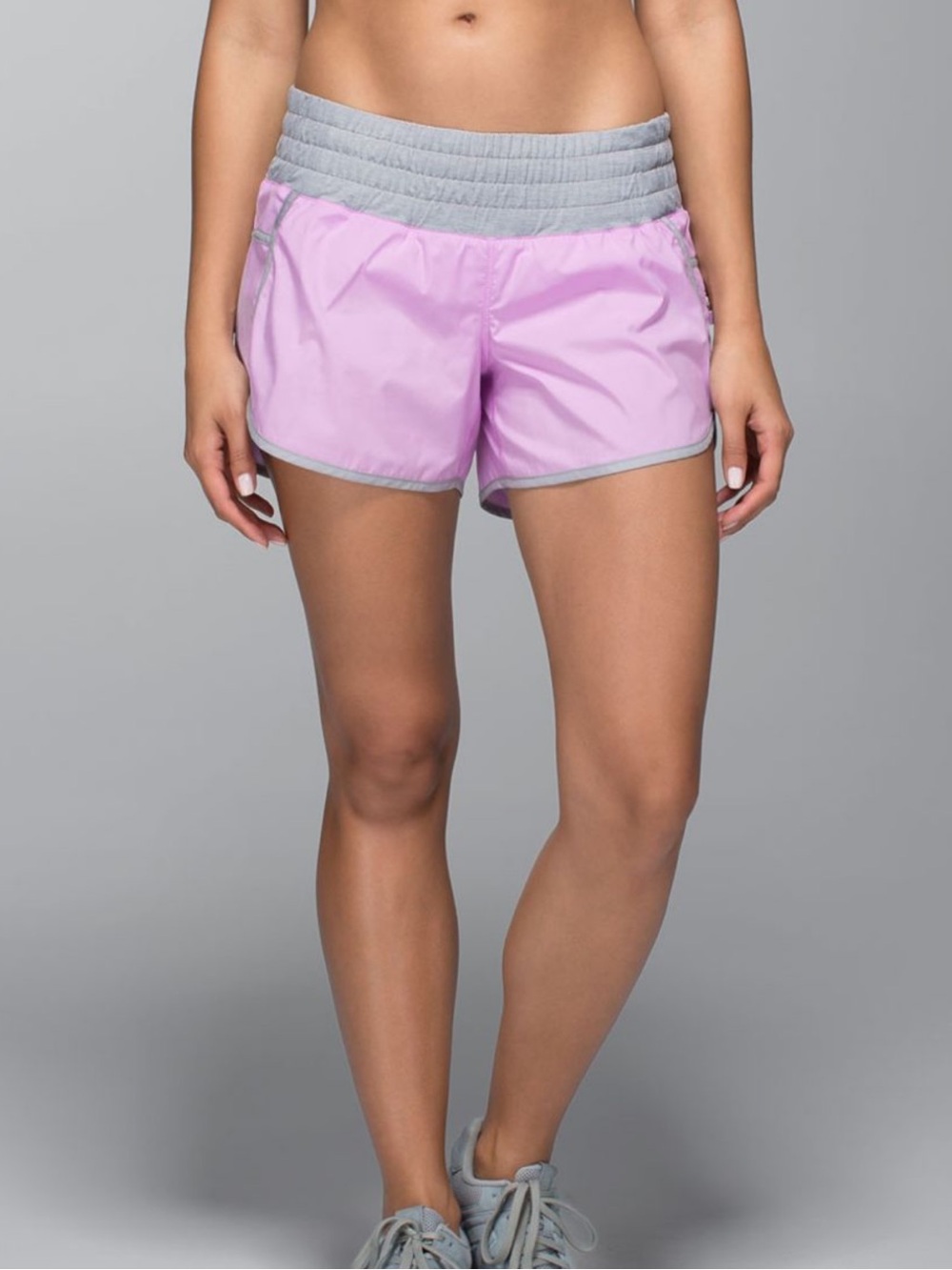 Lululemon Tracker Short II Women's 10 Purple & Grey 2 Way Stretch Running Gym